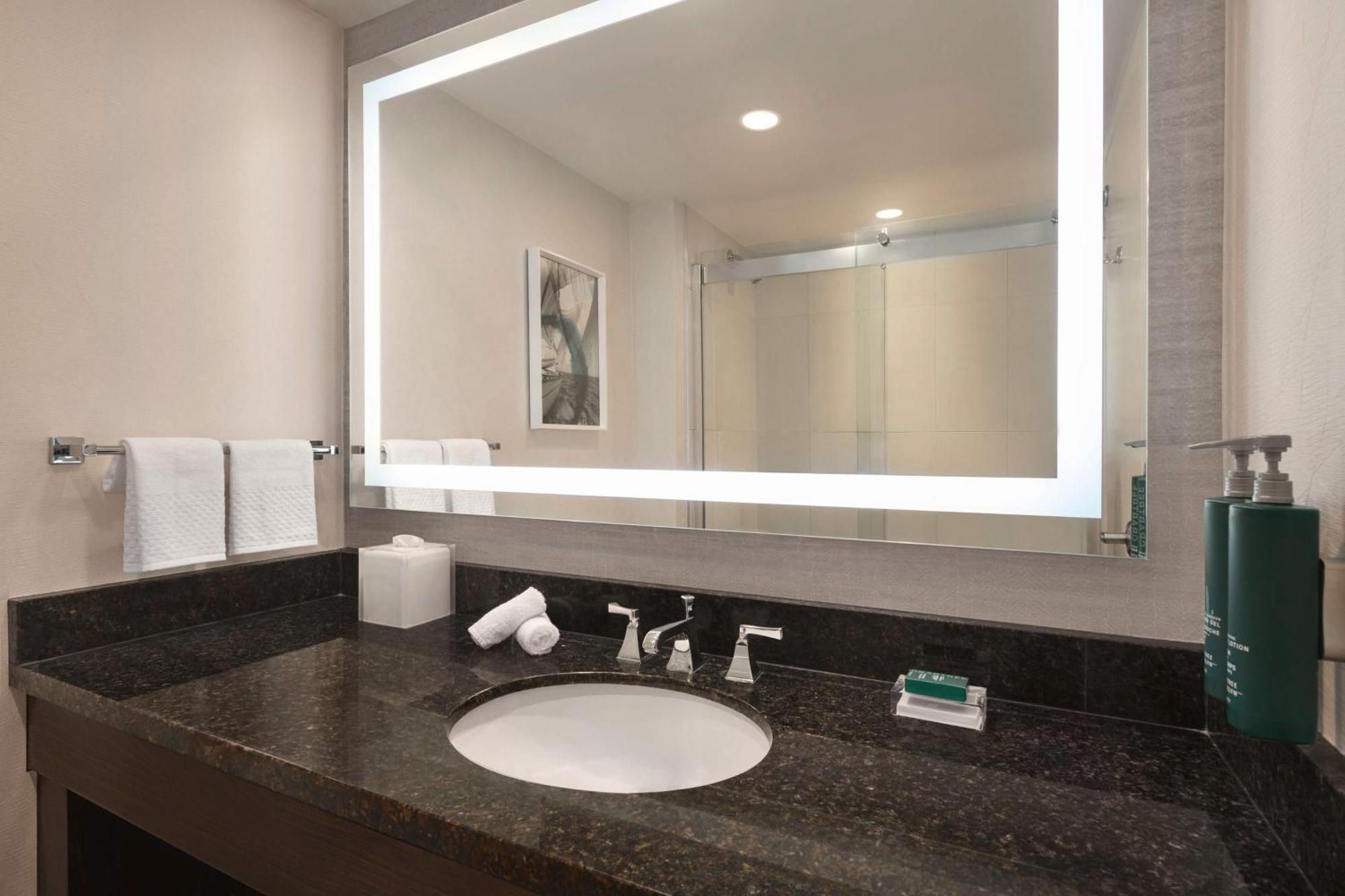 Готель Hilton Tampa Downtown Екстер'єр фото