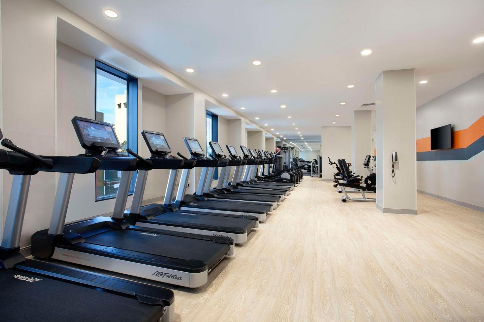 Готель Hilton Tampa Downtown Екстер'єр фото
