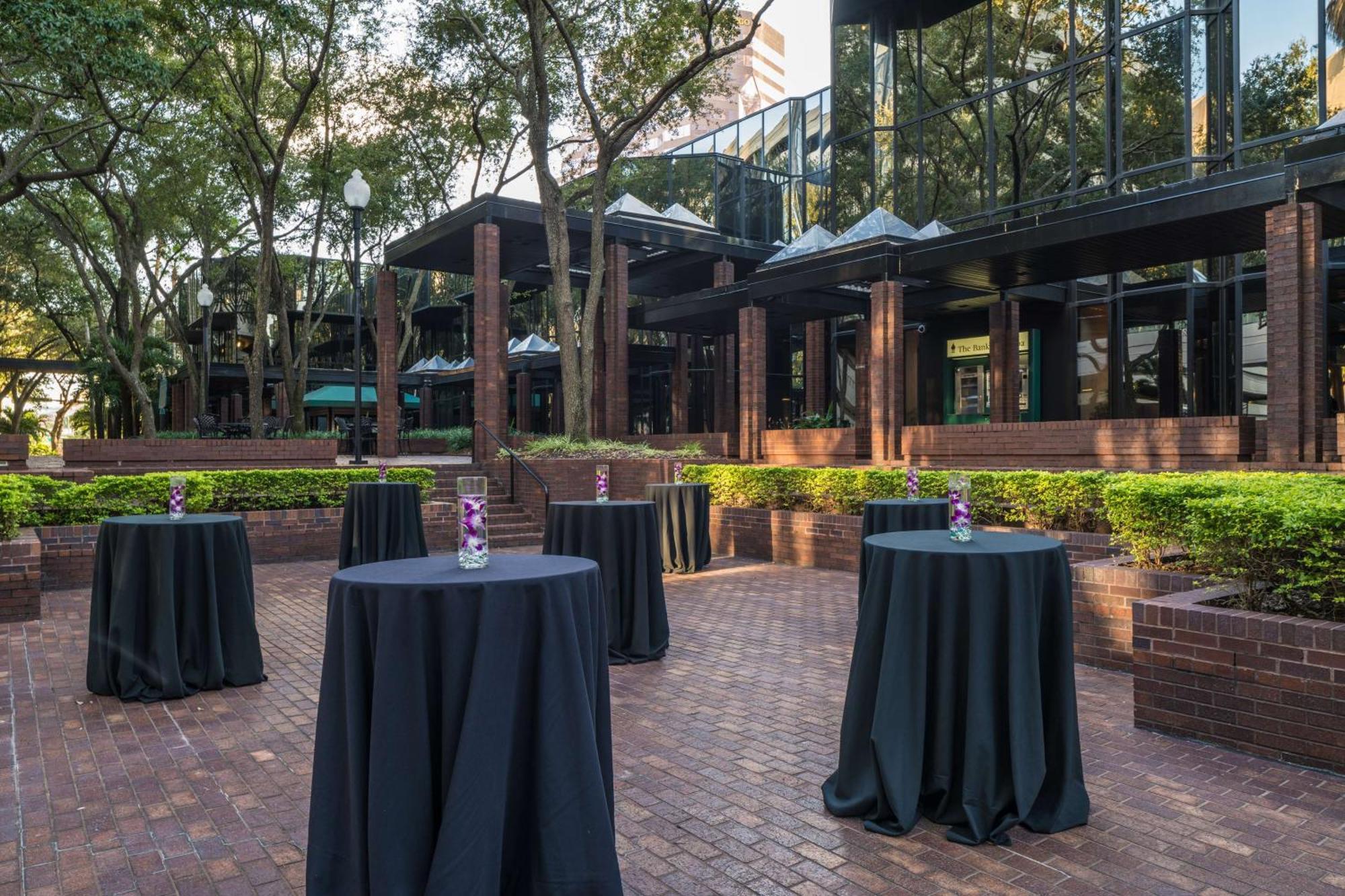 Готель Hilton Tampa Downtown Екстер'єр фото